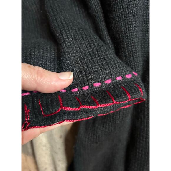 Quacker Factory Women’s 1X Christmas Sweater Black Embroidered Tree Holiday Knit - Picture 4 of 7